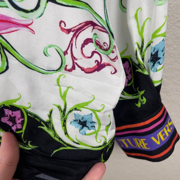 Versace Jeans Couture Garden Baroque Print Shirt White Multi Size 4 Signature - Picture 7 of 16